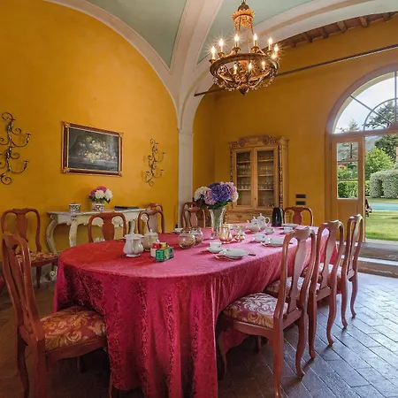 La Dimora Dell'inventore Luxury 4* Capannori